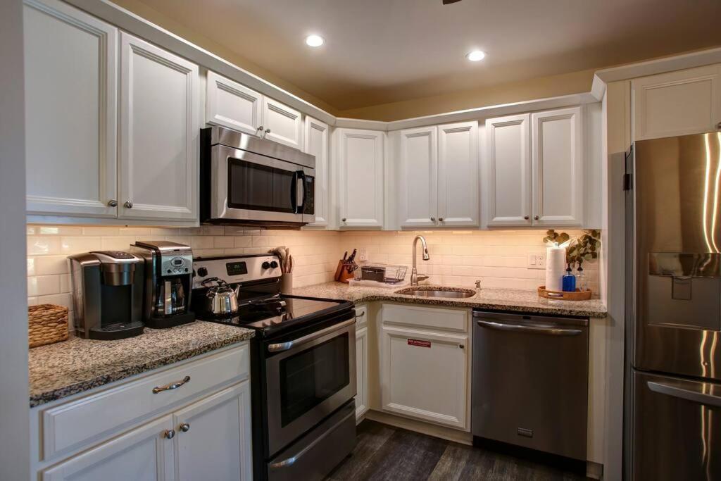 Cape May Classic Design That Is Cozy, Elegant, And Inviting エクステリア 写真